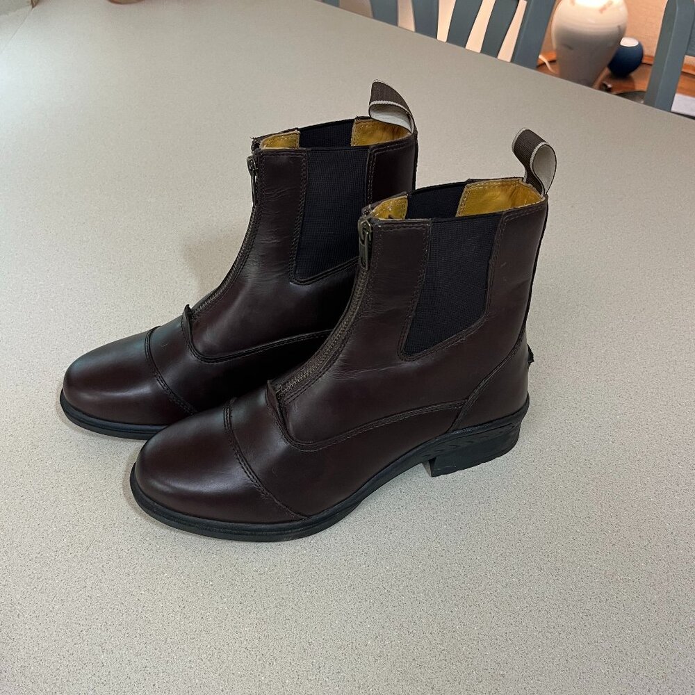 Brown leather zip-up paddock riding boots size 8, by SmartPak